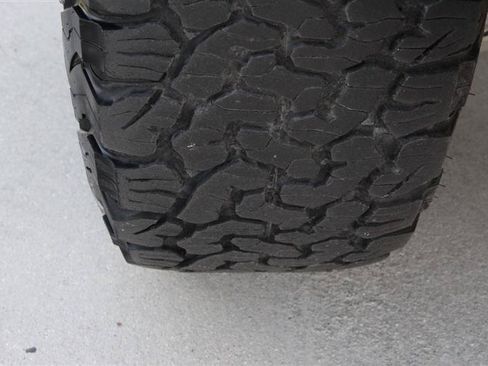 Used 2018 Ford F150 Raptor w/ Equipment Group 802A Luxury AWD/4WD image 37