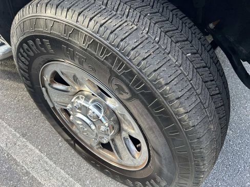 Used 2024 RAM 2500 Big Horn w/ Bed Utility Group image 31