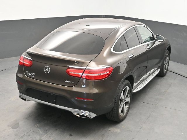 Used 2017 Mercedes-Benz GLC 300 4MATIC Coupe image 38