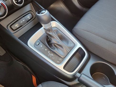 New 2026 Hyundai Venue SE FWD image 13