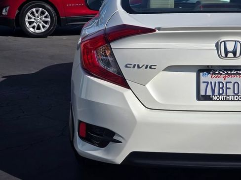 Used 2016 Honda Civic EX-L image 8