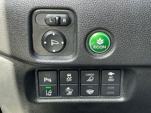 Certified 2022 Honda Ridgeline Black Edition image 19