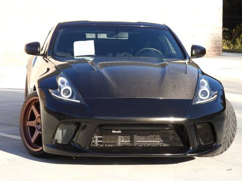 Used 2016 Nissan 370Z Coupe image 6