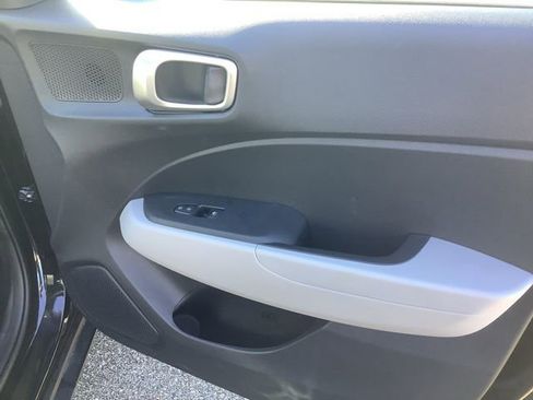 Certified 2026 Hyundai Venue SEL image 23