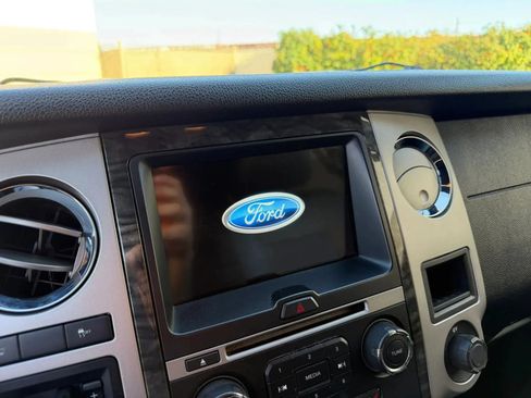 Used 2017 Ford Expedition EL Limited RWD image 27