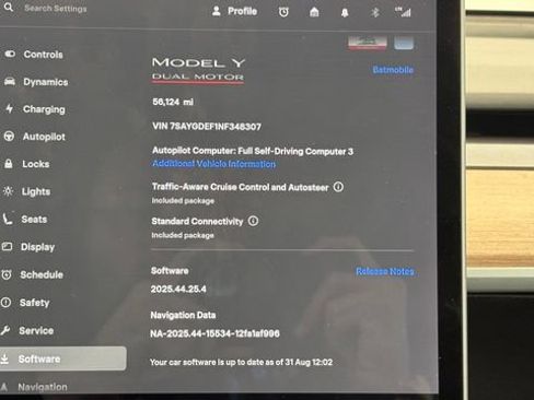 Used 2022 Tesla Model Y Performance AWD/4WD image 37