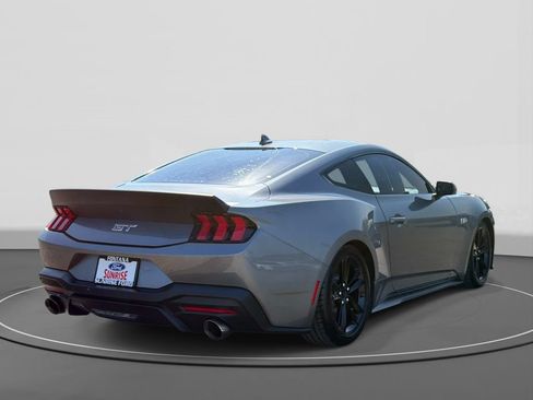 Used 2024 Ford Mustang GT RWD image 4