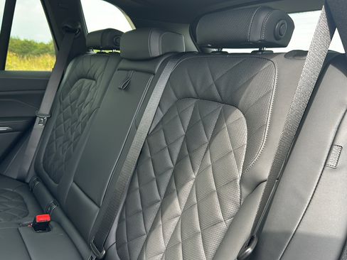 New 2026 BMW X5 xDrive40i w/ M Sport Package image 16