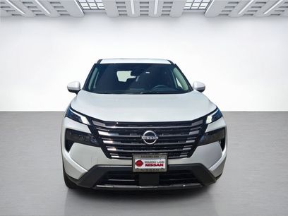 New 2026 Nissan Rogue SV