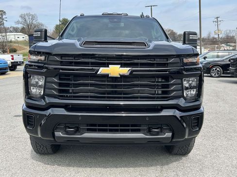 New 2026 Chevrolet Silverado 2500 Custom w/ Custom Value Package image 8