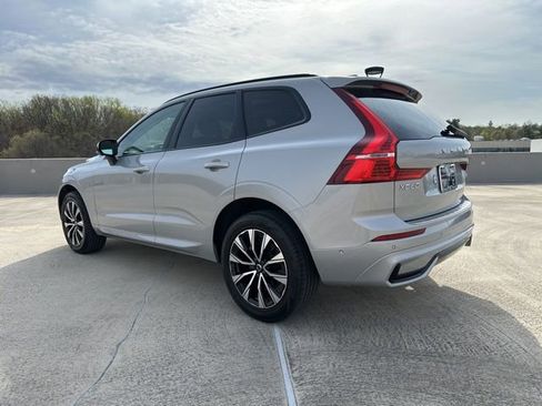 Certified 2023 Volvo XC60 B5 Plus w/ Climate Package AWD/4WD image 6