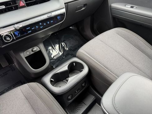 Used 2024 Hyundai Ioniq 5 SEL RWD image 18