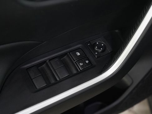 Used 2020 Toyota RAV4 XLE w/ Convenience Package image 20