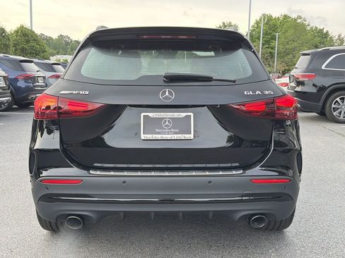 New 2026 Mercedes-Benz GLA 35 AMG 4MATIC image 4