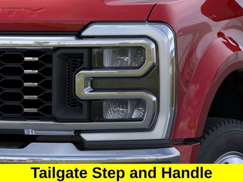 New 2026 Ford F450 Lariat image 19