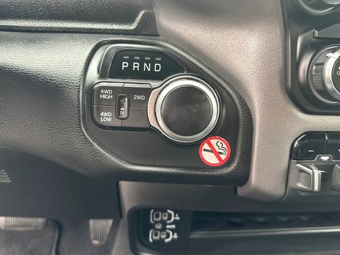 Used 2024 RAM 2500 Big Horn AWD/4WD image 19