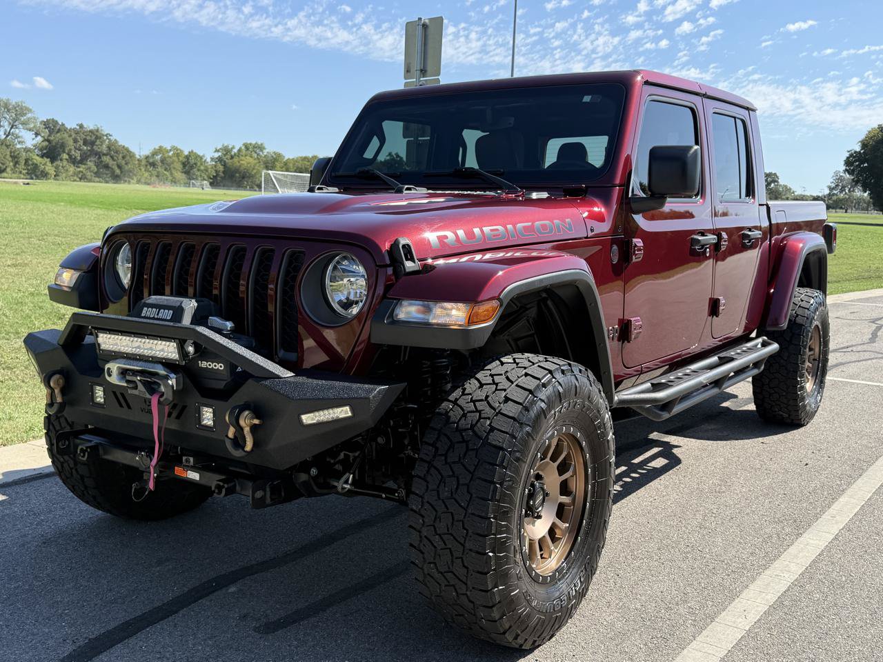 Used 2022 Jeep Gladiator Rubicon w/ Cold Weather Group AWD/4WD image 4