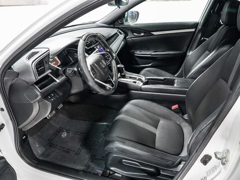 Used 2020 Honda Civic Sport image 17