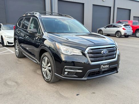 Used 2019 Subaru Ascent Limited w/ Popular Package #3 image 2
