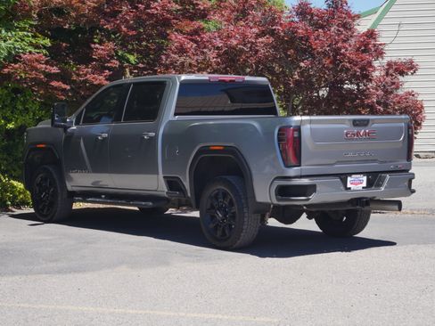 Used 2025 GMC Sierra 2500 AT4 AWD/4WD image 19