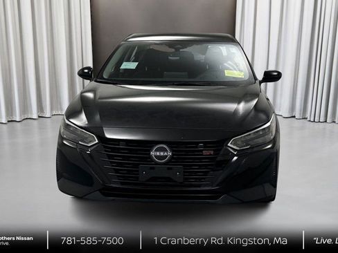 New 2025 Nissan Sentra SR w/ Midnight Edition image 2