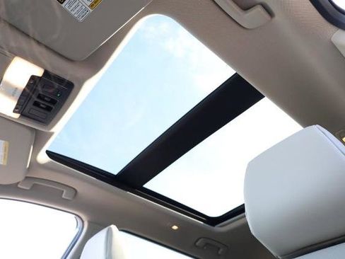 New 2026 Nissan Rogue SV image 8