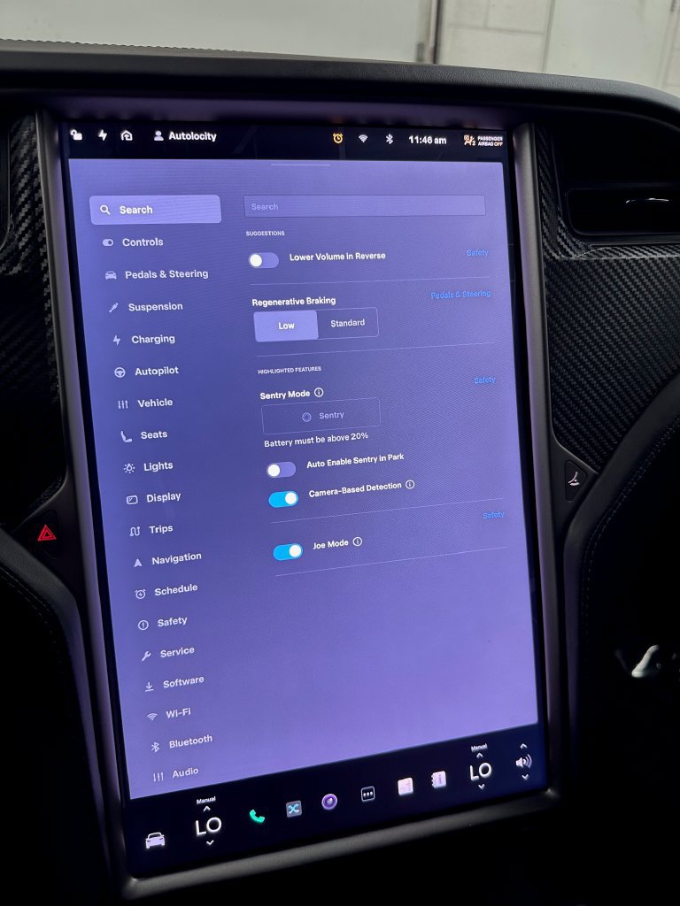 Used 2020 Tesla Model X Long Range AWD/4WD image 34