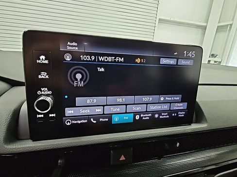 Used 2024 Honda CR-V Sport Touring image 17