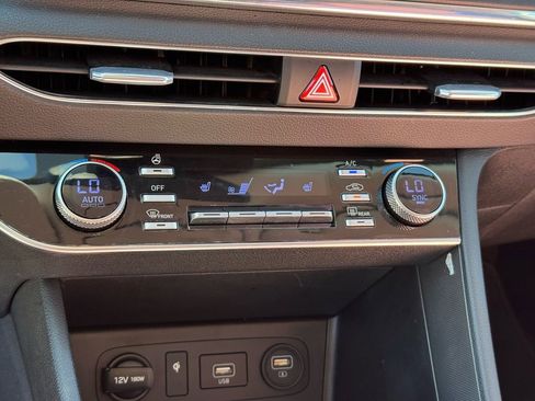 Used 2020 Hyundai Sonata SEL w/ Premium + Sunroof Package image 31