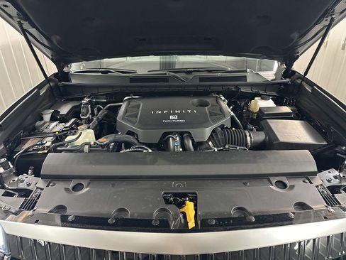 Certified 2026 INFINITI QX80 Pure w/ Cargo Package image 10