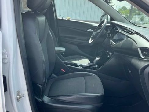 Used 2020 Buick Encore GX Preferred w/ Cold Weather Comfort Package FWD image 29