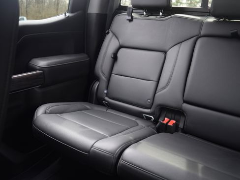 Used 2020 Chevrolet Silverado 1500 LTZ w/ LTZ Plus Package image 14