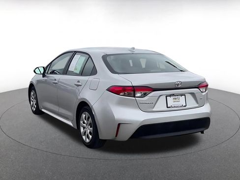Used 2025 Toyota Corolla LE FWD image 11