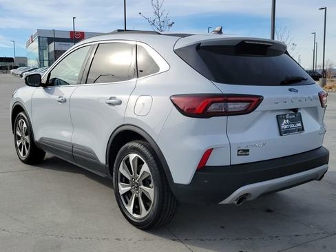 Used 2025 Ford Escape Platinum image 3