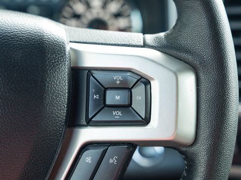 Used 2020 Ford F150 Lariat AWD/4WD image 26