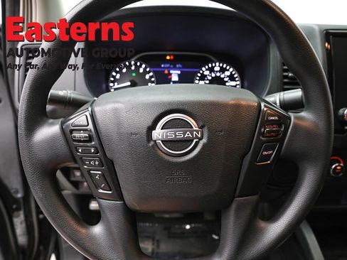 Used 2022 Nissan Frontier S RWD image 10