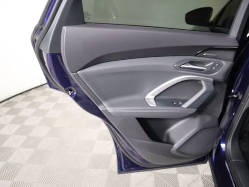 Used 2025 Audi Q5 Premium Plus w/ Premium Plus image 28