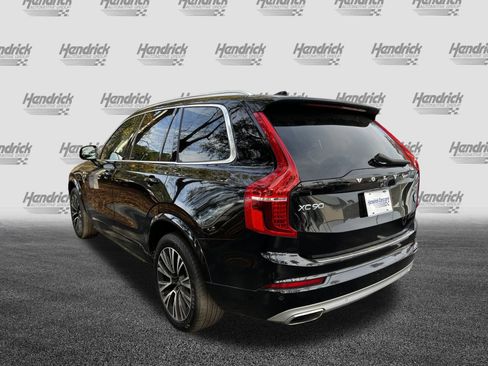 Used 2021 Volvo XC90 T6 Momentum image 7