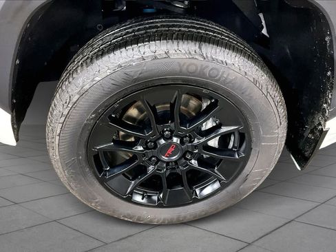 Used 2023 Toyota Tundra Limited w/ TRD Off-Road Package image 11