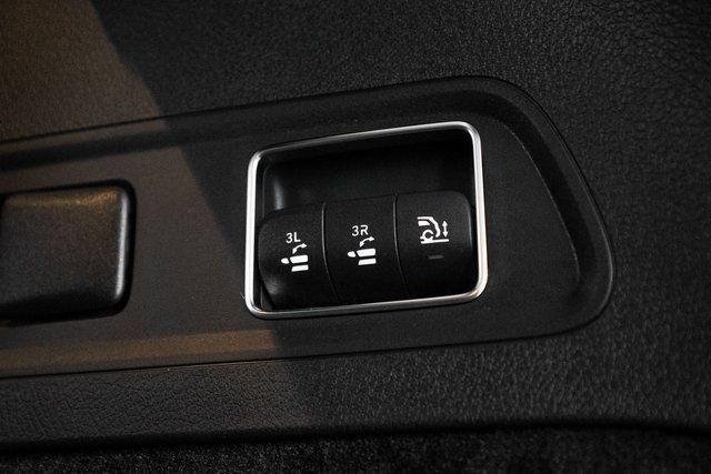 Certified 2026 Mercedes-Benz GLS 450 4MATIC image 37