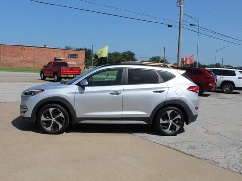 Used 2018 Hyundai Tucson Limited w/ Ultimate Package 02 AWD/4WD image 10