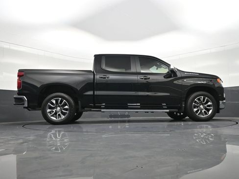 Used 2025 Chevrolet Silverado 1500 LT RWD image 29