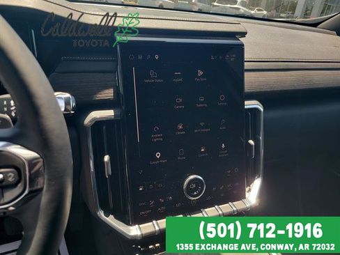 Used 2024 GMC Acadia Denali FWD image 18