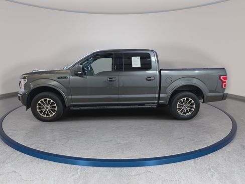 Used 2020 Ford F150 XLT w/ Equipment Group 302A Luxury AWD/4WD image 9