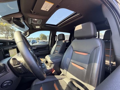 Used 2023 GMC Sierra 1500 AT4 w/ AT4 Preferred Package AWD/4WD image 28