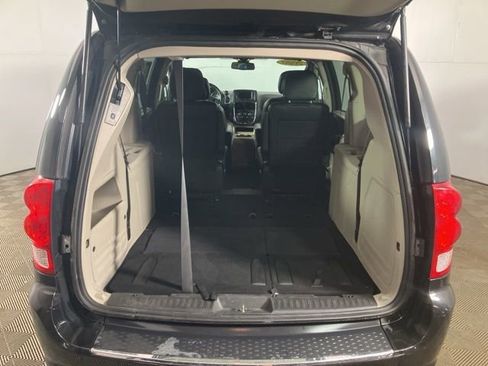 Used 2020 Dodge Grand Caravan SXT image 20