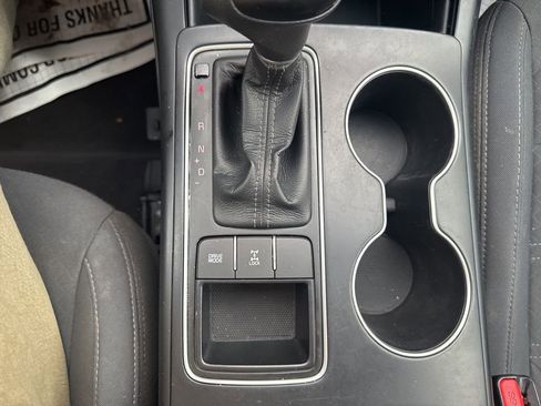 Used 2016 Kia Sorento LX image 17