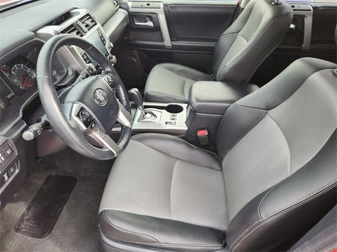 Certified 2024 Toyota 4Runner SR5 Premium image 9