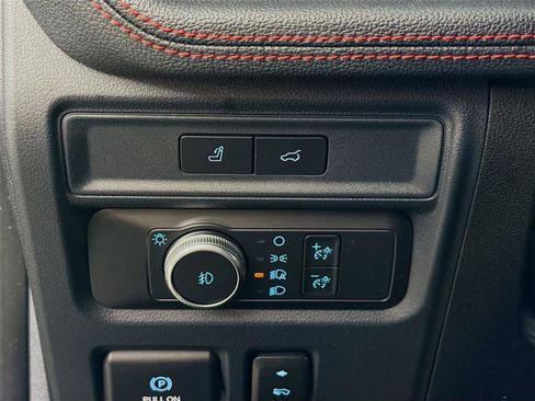 Used 2022 Ford Expedition Limited AWD/4WD image 10