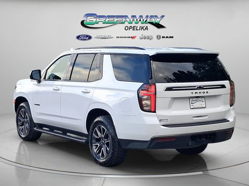 Used 2022 Chevrolet Tahoe Z71 w/ Luxury Package AWD/4WD image 5